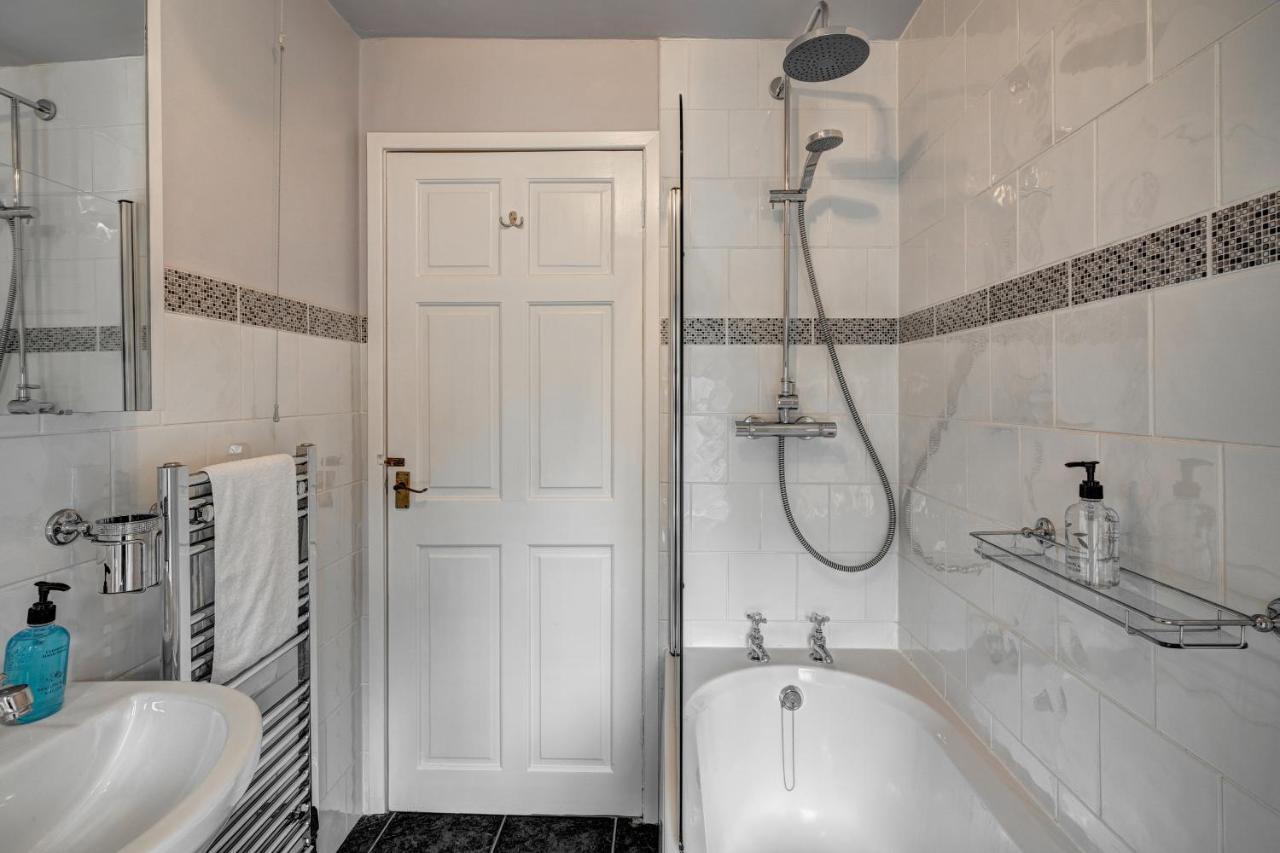 *New* Chester Canal Side 2 Bed Character Home Exterior foto